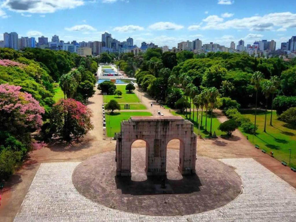 Embaixador Hotel & Centro De Eventos By Fast10 Porto Alegre Esterno foto